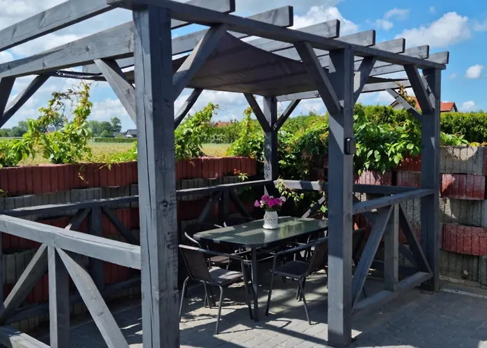 Pod Cisem Na Wylacznosc Semesterbostad Kierzkowo (Wejherowo)